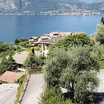 Romantic Escape With View * Perledo