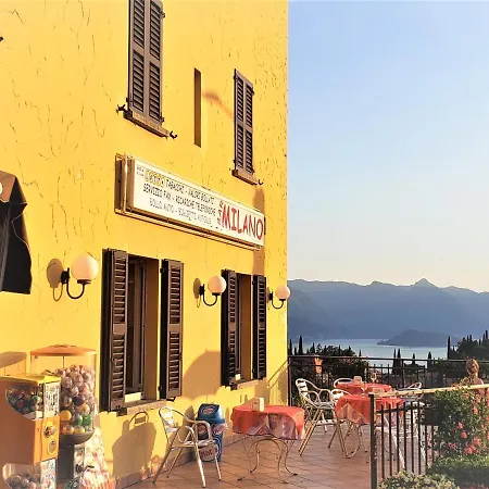 Romantic Escape With View Perledo