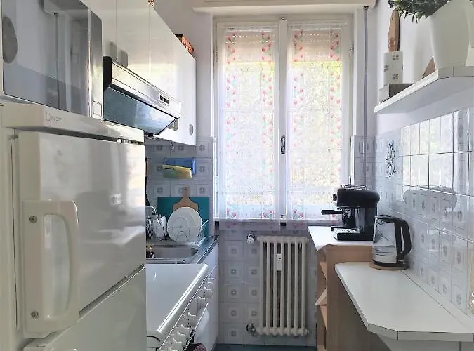 Romantic Escape With View * Perledo